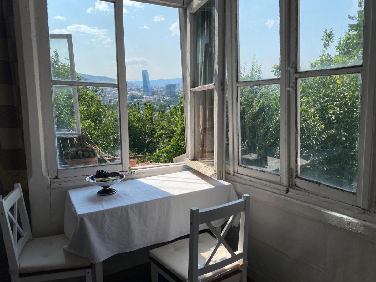Ferienwohnung Дом Тины Tbilisi Exterior foto