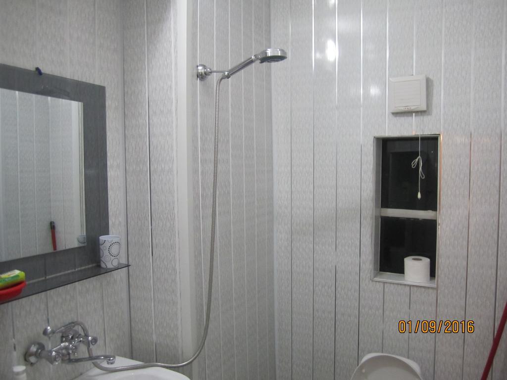 Ferienwohnung Дом Тины Tbilisi Exterior foto
